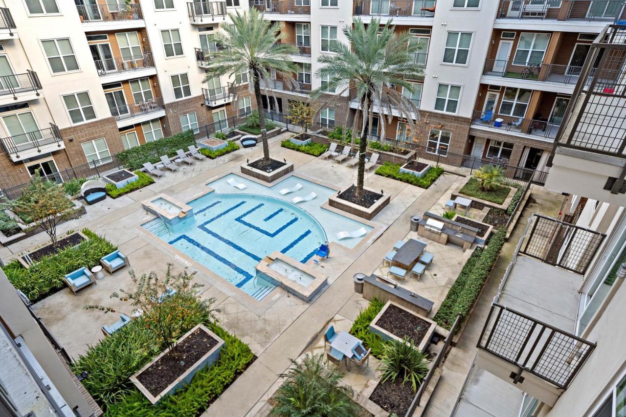Renu At Downtown Houston Appartement Buitenkant foto